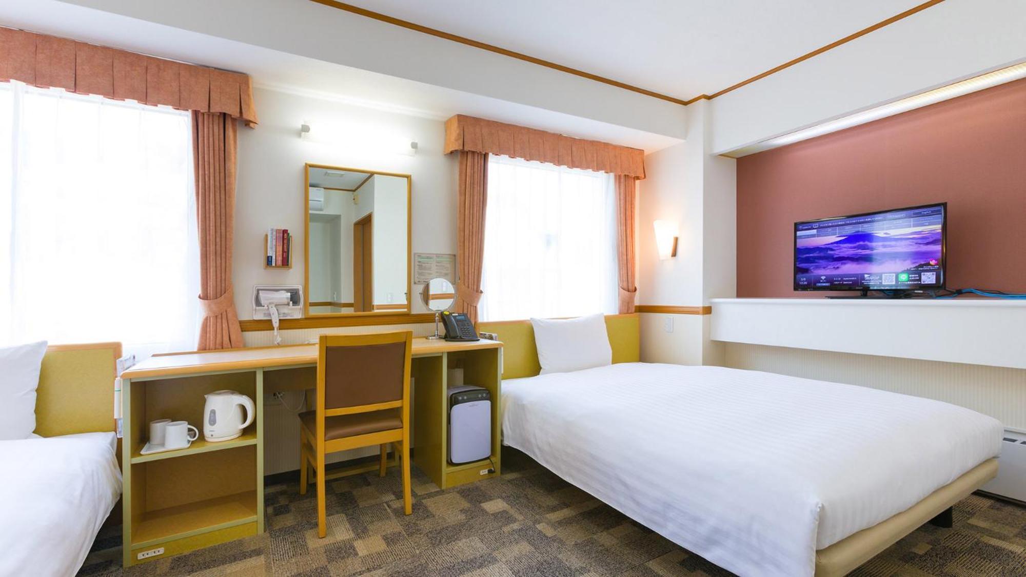 Toyoko Inn Sakudaira-Eki Asama-Guchi Номер фото